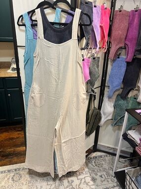 Zenana Outfitters Cream Textured Wide-Leg Overalls Jumpsuit